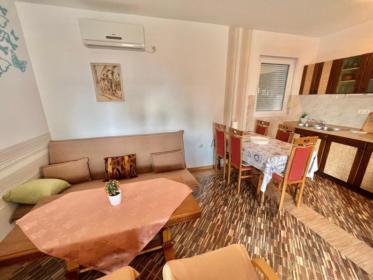 Apartmani Marija Dramalj Εξωτερικό φωτογραφία