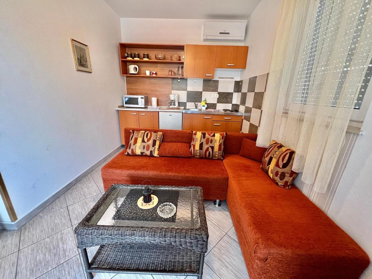 Apartmani Marija Dramalj Εξωτερικό φωτογραφία